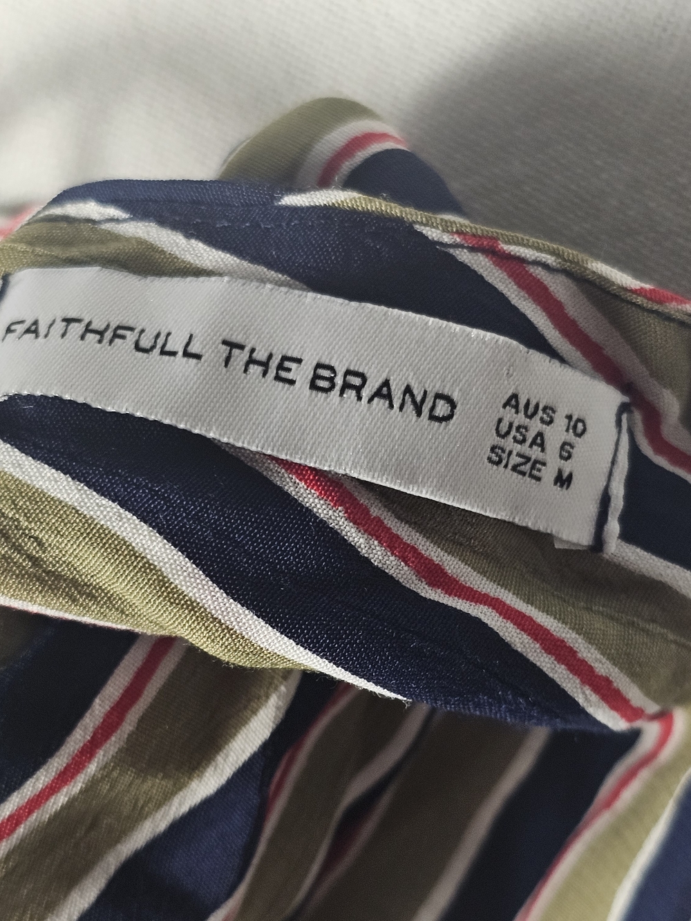 Faithfull the Brand crop top Womens Size 6 Medium - Picture 3 of 4